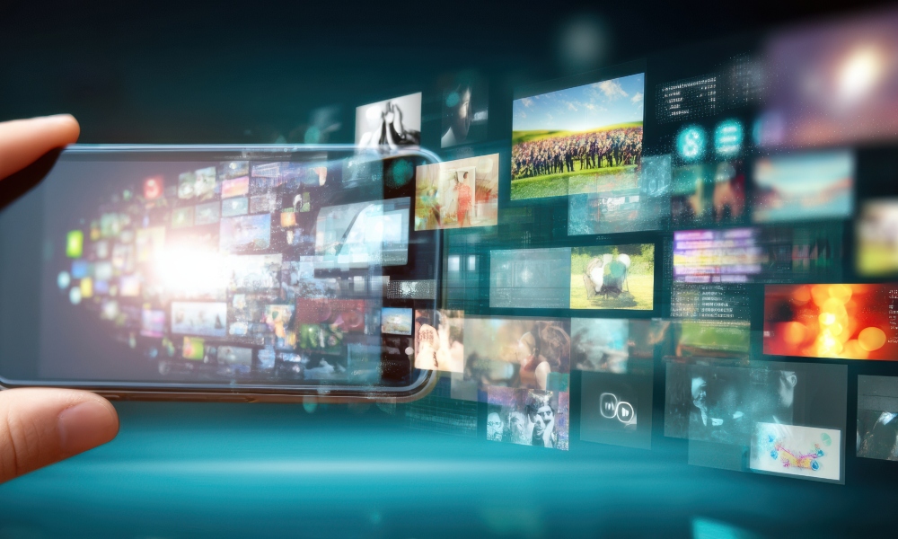 Кинотеатр для тебя: «Триколор» перезапускает собственный видеосервис