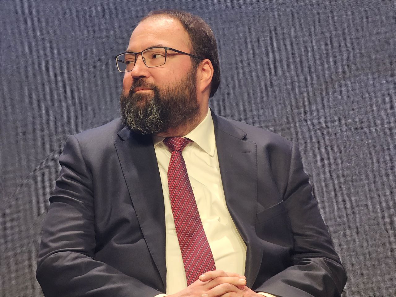 Шадаев анонсировал изменения в работе портала «Госуслуг»
