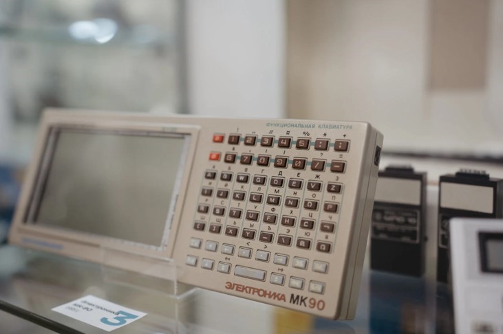 Технологический суверенитет и новые разработки: в Москве пройдет выставка «Электроника России»